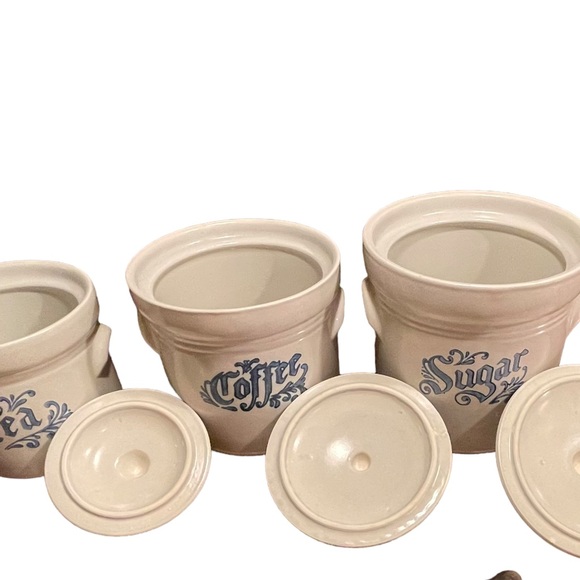 Pfaltzgraff vintage ceramic 3 piece canister set w/lids cream and blue - Picture 4 of 11